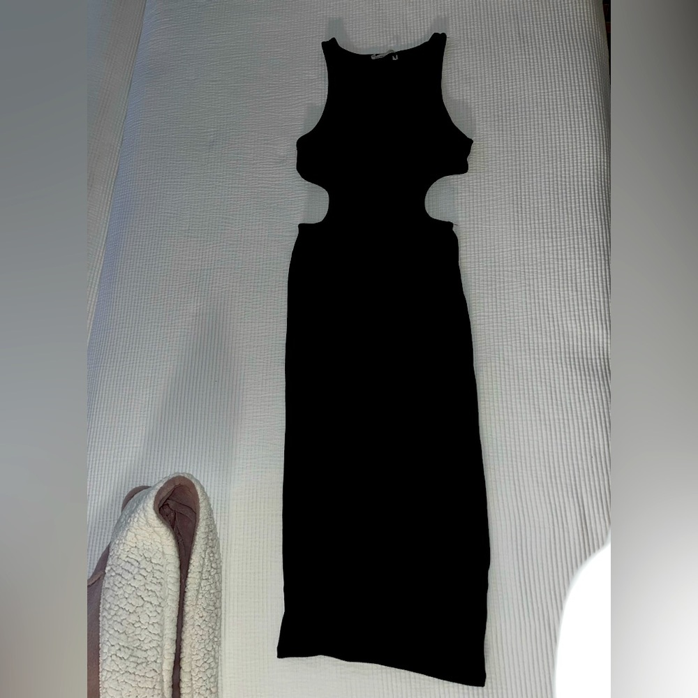Pull & Bear Black Medium Cutout MIDI Dress